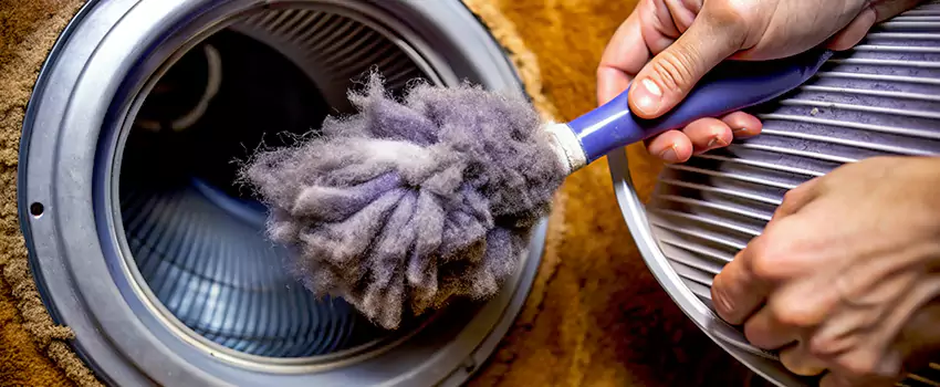 Signs Of A Clogged Dryer Lint Trap in Dupuis Corner, New Brunswick